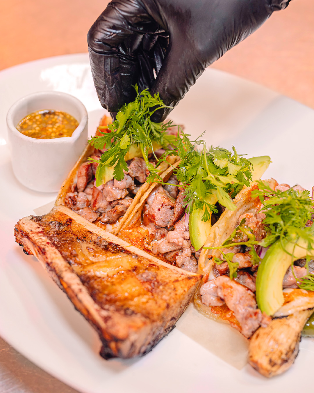 El arte de cocinar, el placer de compartir.💚✨

#Grazianos #AsadorArgentino #Restaurante #VinoyPastas